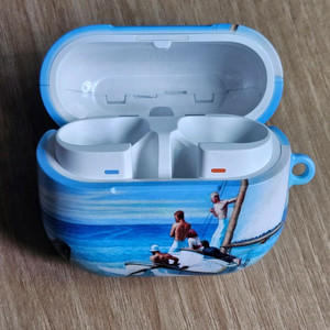 갤럭시 버즈3프로 화이트 충전본체+보호커버 이미지