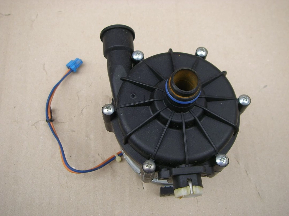 귀뚜라미 가스보일러 순환 펌프 KP-110-GHS (중고) 이미지