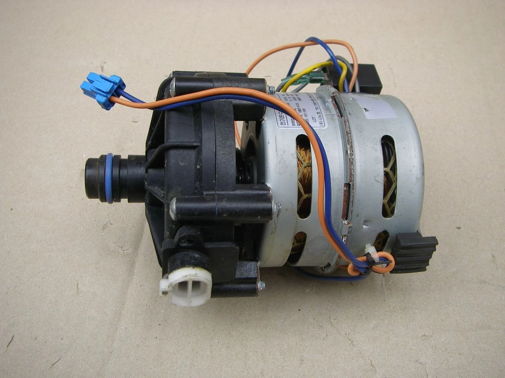 귀뚜라미 가스보일러 순환 펌프 KP-111-GHS (중고) 이미지