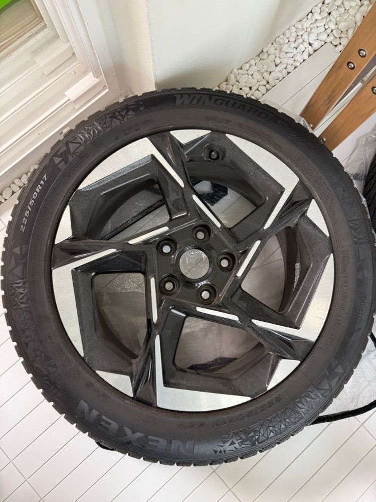 k5 17인치 휠+윈터타이어 장착본 판매합니다 이미지