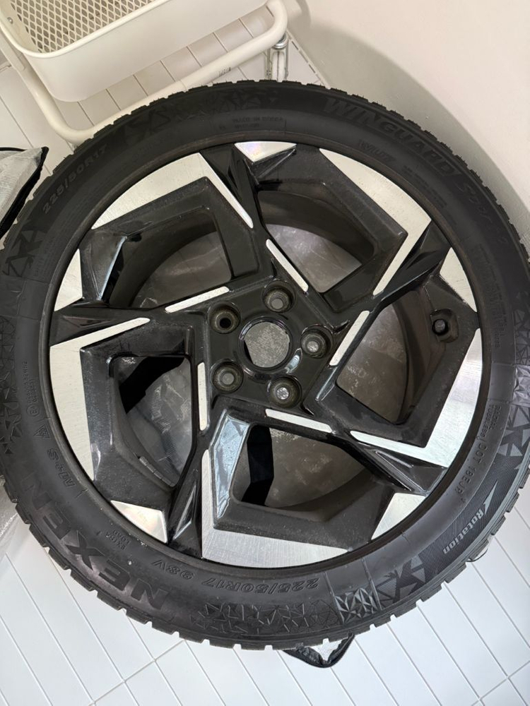 k5 17인치 휠+윈터타이어 장착본 판매합니다 이미지