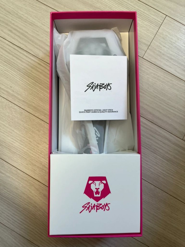 개봉만한새상품 수준 케이팝데몬헌더스 케이팝데몬헌터즈 박스풀 사자보이즈 공식 응원봉 led 블루투스 응원봉 이미지