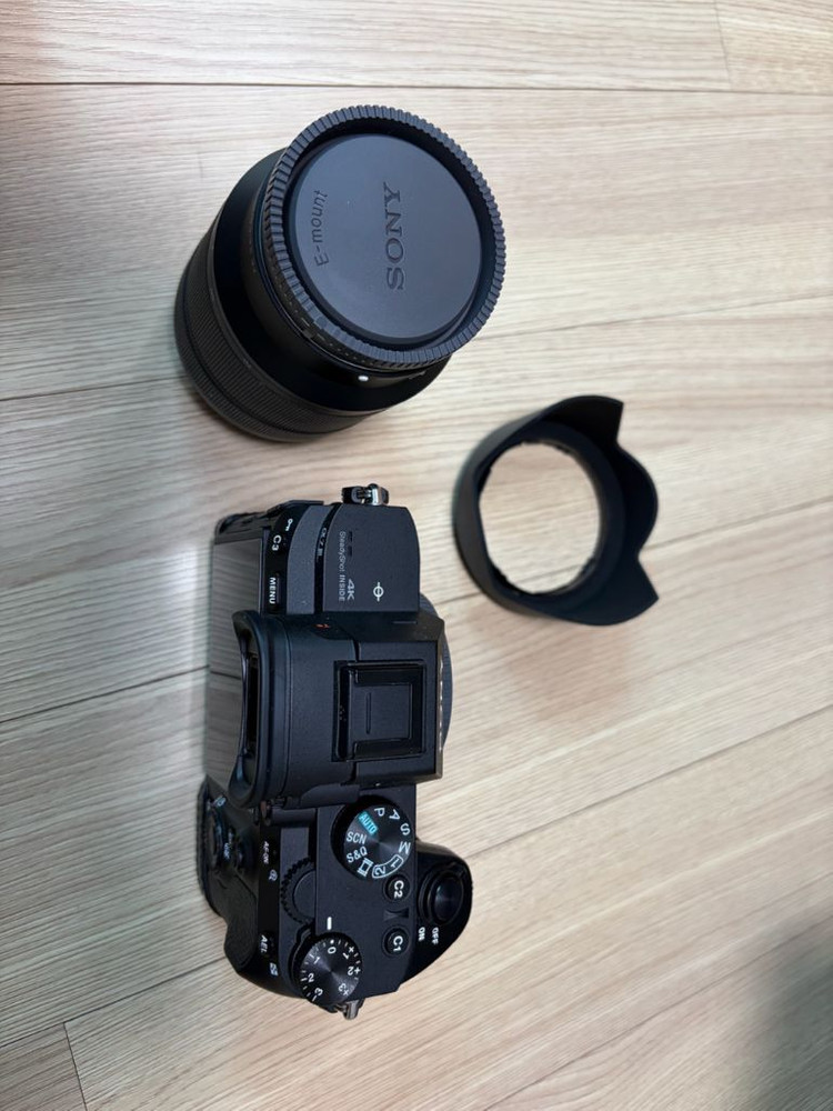 소니 A7M3 풀프레임 카메라 + FE28-70mm 렌즈 이미지