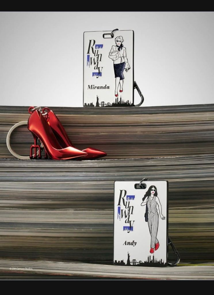 악마는 프라다를 입는다 CGV 키링 & 사원증 미개봉 25일 이미지