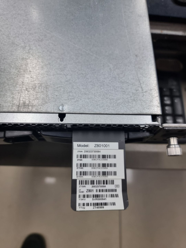 ZT System Z801001 서버 (제온E5-2670 듀얼/128GB/SSD 120GB + mSATA 1TB) 이미지