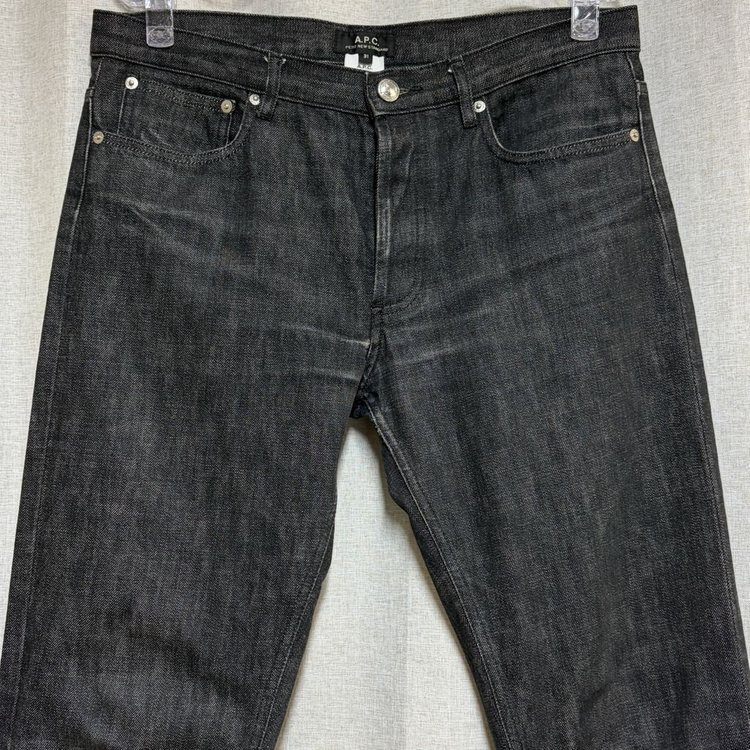 A.P.C. 아페쎄 쁘띠 뉴 스탠다드 블랙진 (W31) 이미지