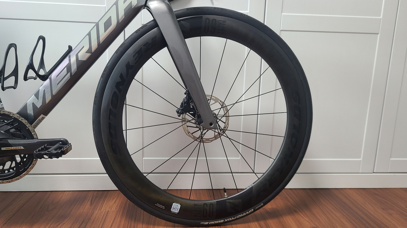 메리다 리액토9000 신형포스 axs 2024 기함모델 풀카본 급매 이미지