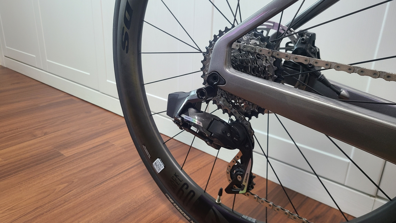 메리다 리액토9000 신형포스 axs 2024 기함모델 풀카본 급매 이미지