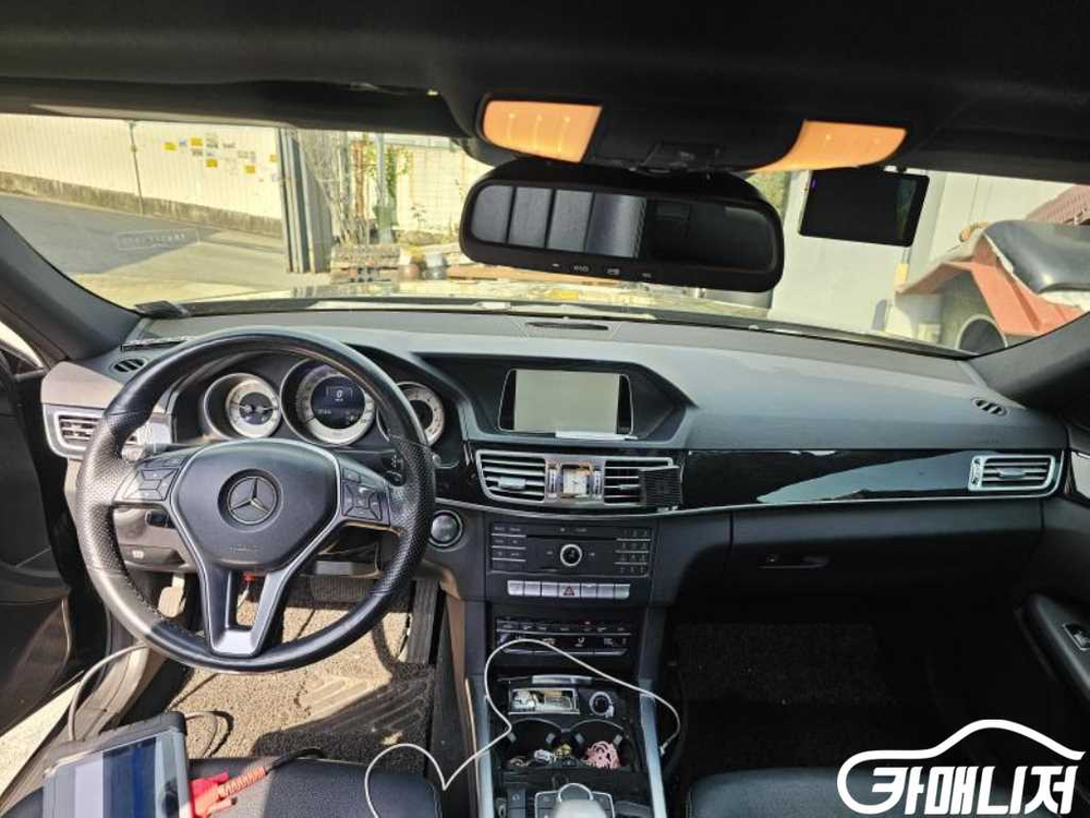 [벤츠]E-클래스 W213 E300 4MATIC 아방가르드 #고유가특가 이미지