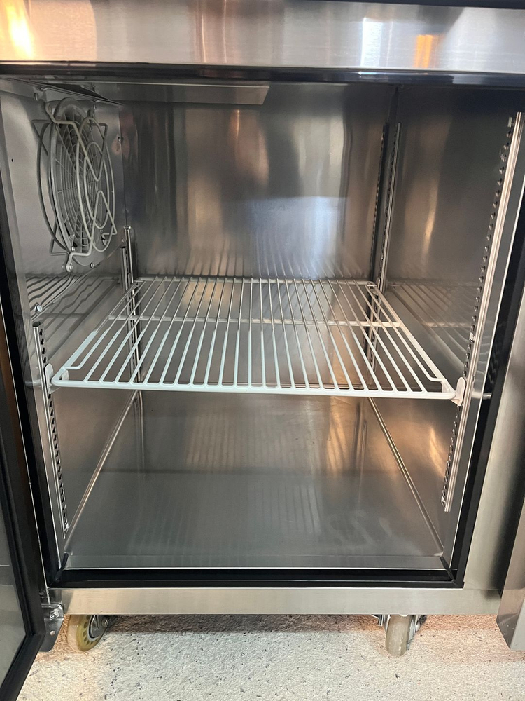 간냉식 테이블냉장고 1500 냉동고 냉장냉동고 반반 카페작업대냉장고 터보에어 업소용 올스텐 중고 이미지