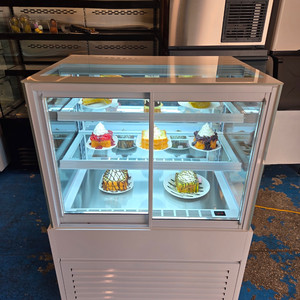 카페용 앞문형 다용도 냉장 쇼케이스 이미지