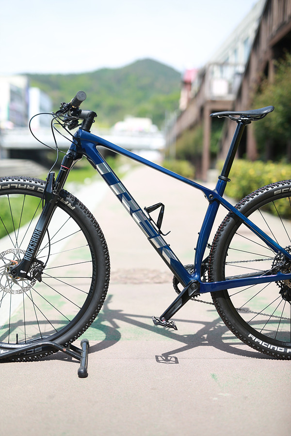 23년 트렉 프로칼리버 9.6 M/ L*카본 완성차* -29인치- 이미지