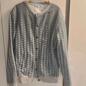 남성 CARVEN 까르뱅 그레이 패턴 니트 버튼 숏 점퍼 봄 가디건 M 남자 명품 / 띠어리 스톤아일랜드 골프 이미지