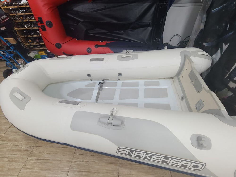 스네이크헤드 낚시 콤비고무보트 이미지