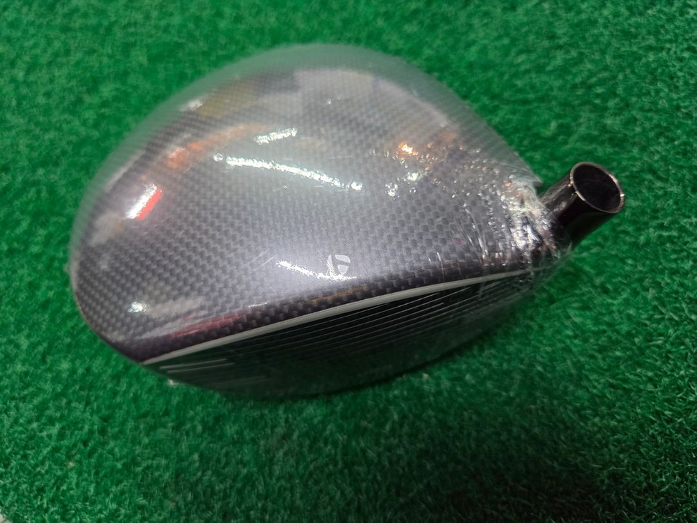 TaylorMade 테일러메이드 Qi35 MAX 드라이버 헤드 이미지