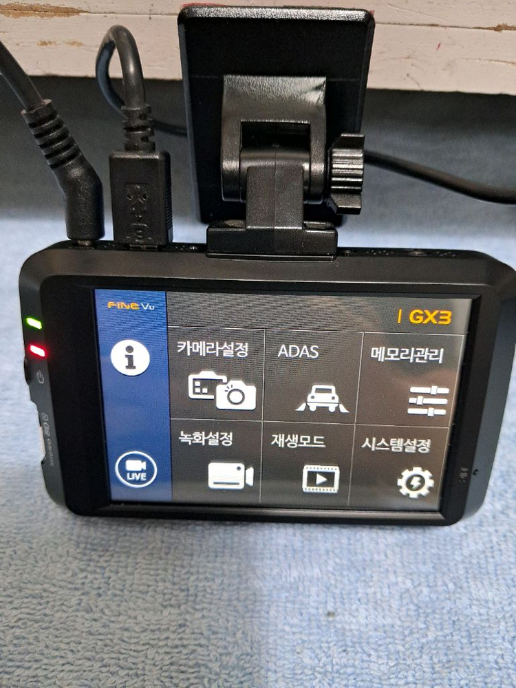 파인뷰 GX3. 블랙박스. FHD 32G 이미지