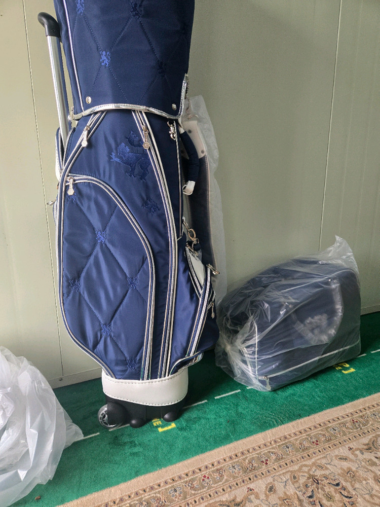 젝시오 여자골프채풀세트 바퀴형골프백 여성골프채 이미지