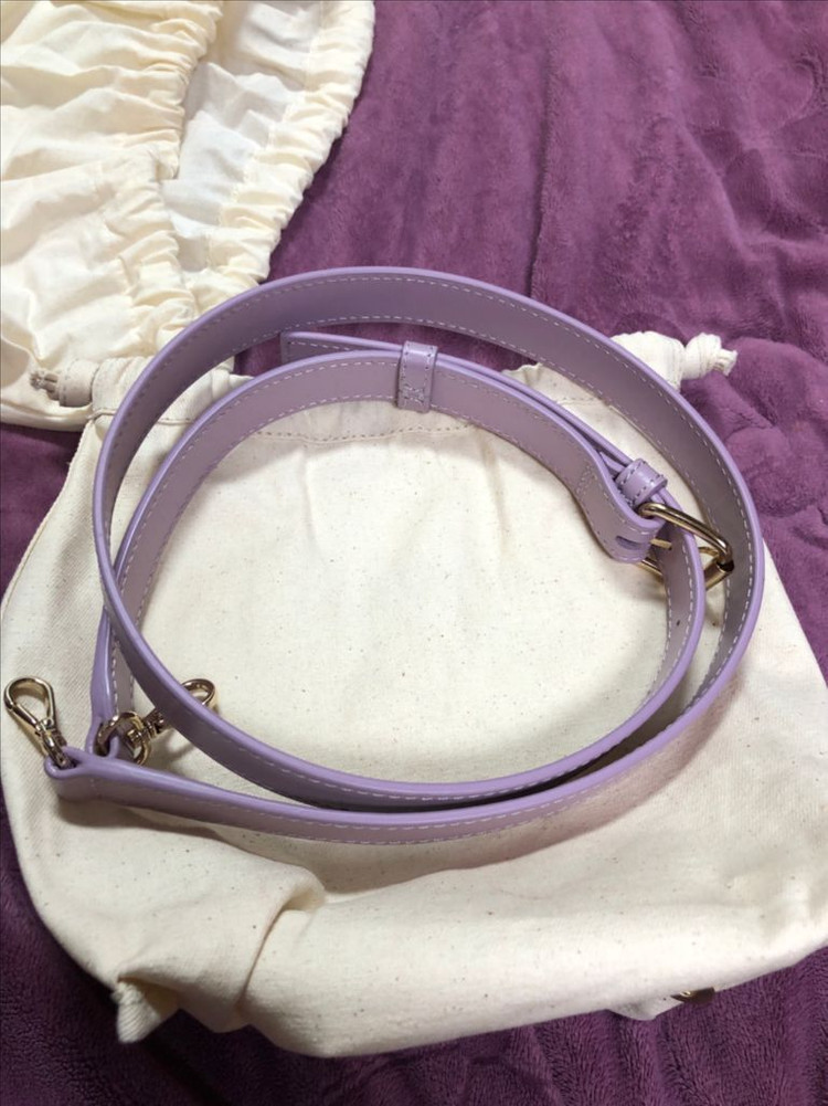 아페쎄(A.P.C.) 버지니아 스몰백 라방드 크로스백 이미지