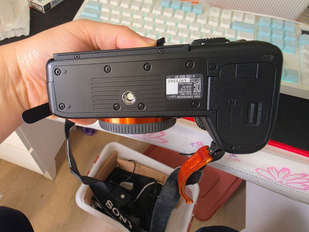 a7m3바디 + 고독스플래쉬v860ii +리모콘+배터리충전기 이미지