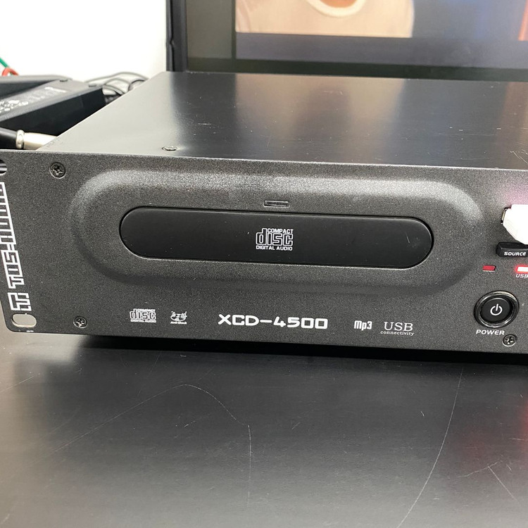 TOS-AUDIO XCD-4500 프로용 CD/USB 플레이어 (랙타입) 이미지