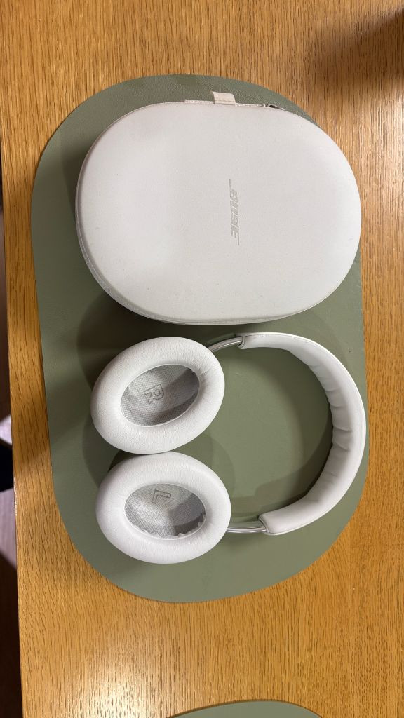 보스 QC 울트라 헤드폰 다이아몬드에디션 이미지