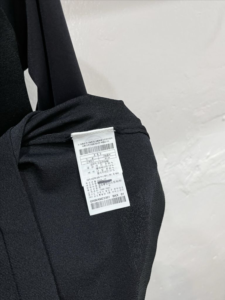 [미착용](55/s) 지포어 블랙 소매냉감 믹스 카라넥 니트 골프티셔츠 이미지