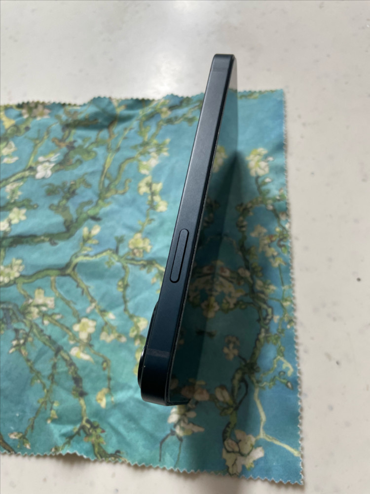 아이폰13미니 128 미드나이트 SSS급 이미지