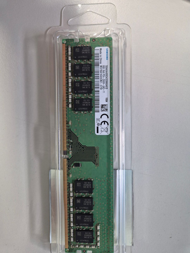 삼성 DDR4 8GB 메모리 이미지