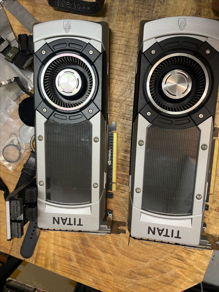 고성능 그래픽가드 (evea.GeForce. gtx titan black) 이미지
