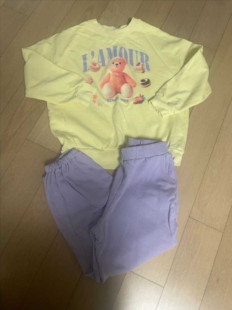 130 여아옷일괄 바람막이 뉴발책가방일괄 이미지