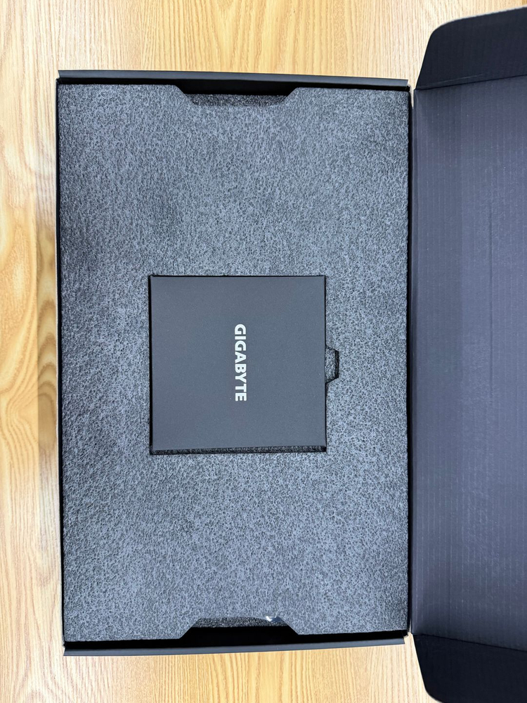GIGABYTE 기가바이트 RTX 5080 GAMING OC D7 16GB 게이밍oc 이미지