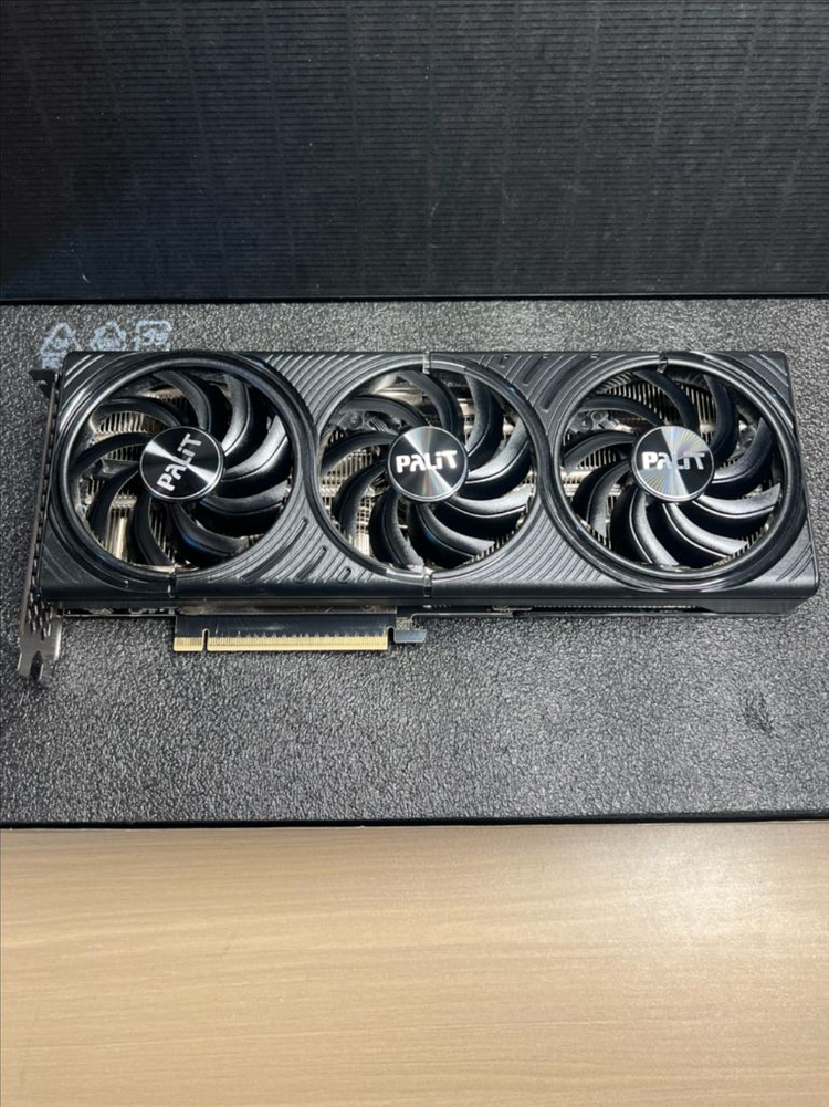 PALIT RTX 5070 INFINITY 12GB 이엠텍 이미지