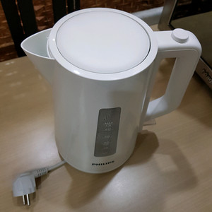 필립스 화이트 전기포트 1.7L 이미지