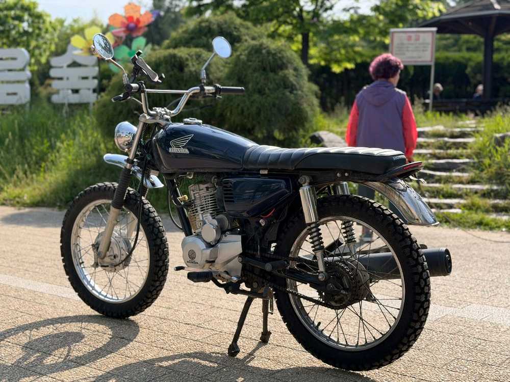 2019년식 CG125 브랫스타일 커스텀 판매합니다 이미지
