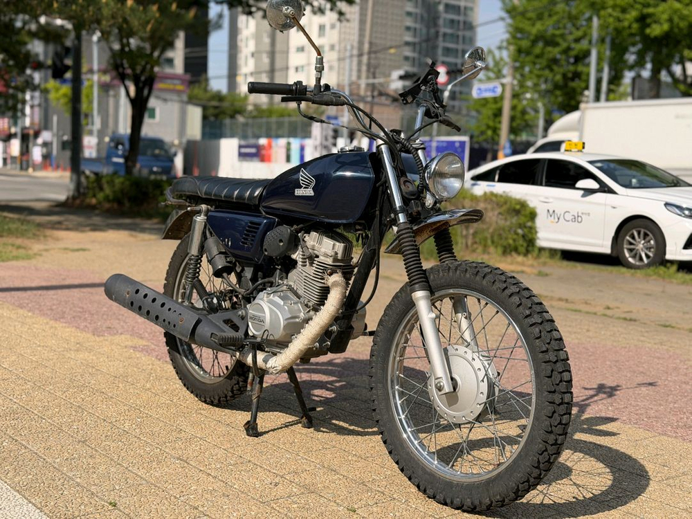 2019년식 CG125 브랫스타일 커스텀 판매합니다 이미지