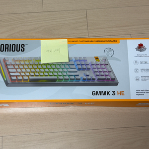 [새상품] 글로리어스 GMMK3 HE 100% 래피드트리거 게이밍키보드 팝니다. 이미지