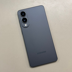 갤럭시S25엣지 블랙색상 256용량 25년8월개통 S급 정상해지공기계 판매합니다 이미지