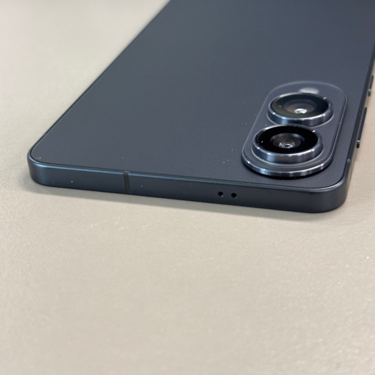 갤럭시S25엣지 블랙색상 256용량 25년8월개통 S급 정상해지공기계 판매합니다 이미지