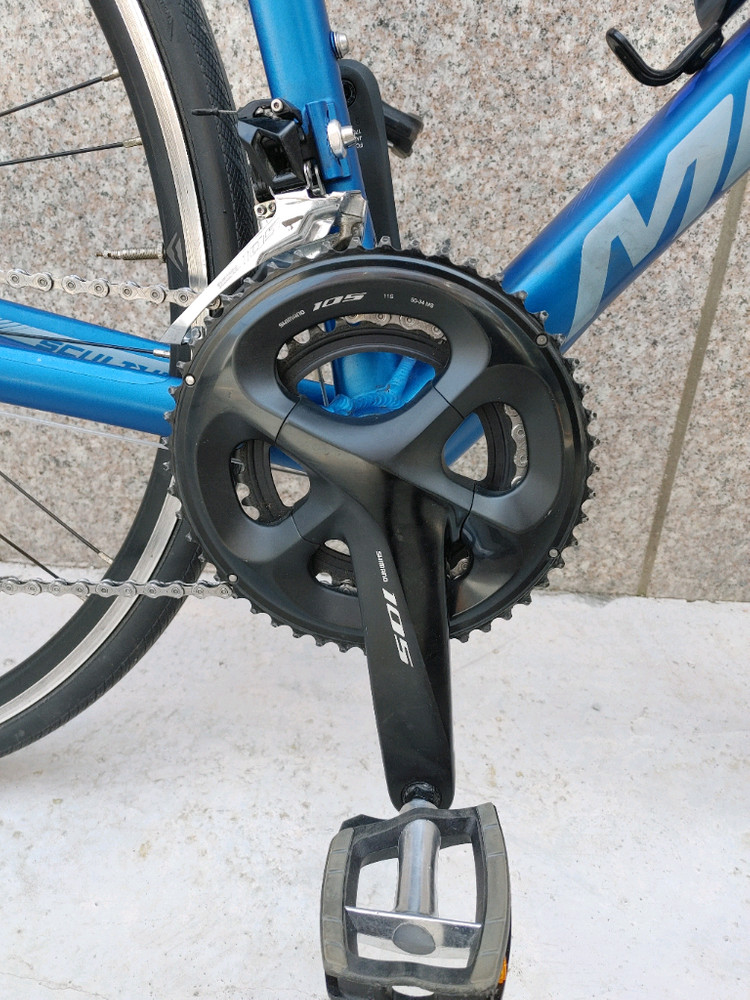 10회주행 20년 메리다 스컬트라400 풀 105 로드자전거 xs사이즈 팔아요. 이미지