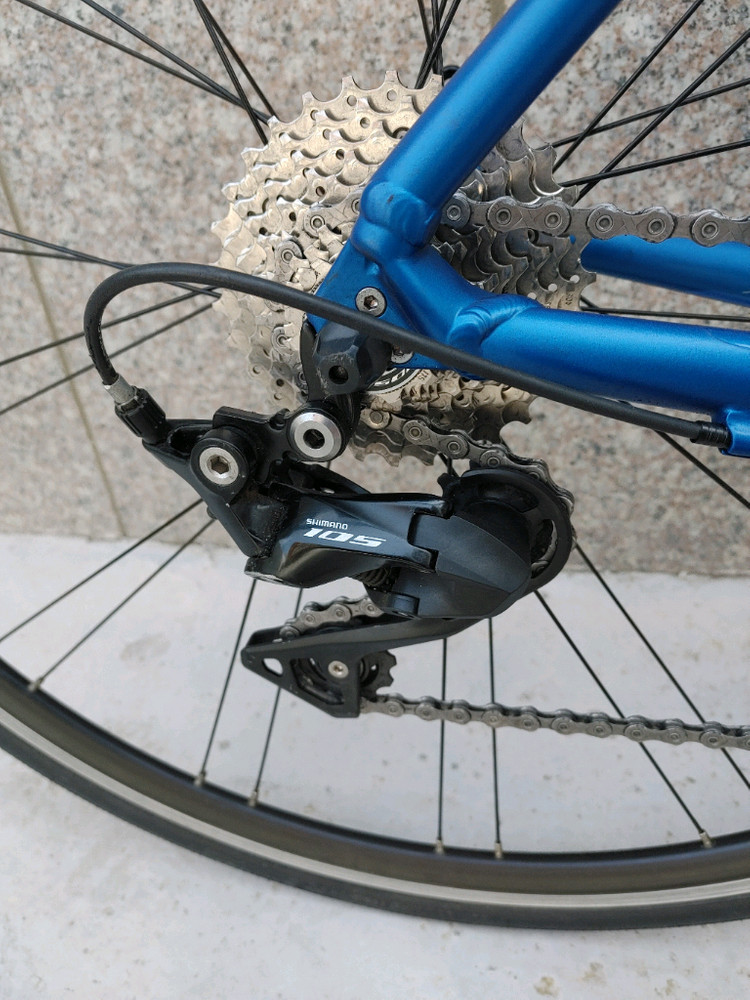 10회주행 20년 메리다 스컬트라400 풀 105 로드자전거 xs사이즈 팔아요. 이미지