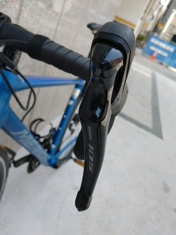 10회주행 20년 메리다 스컬트라400 풀 105 로드자전거 xs사이즈 팔아요. 이미지