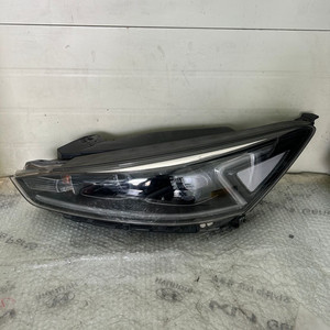 올뉴K7 HID라이트 전조등 헤드램프 운전석 이미지