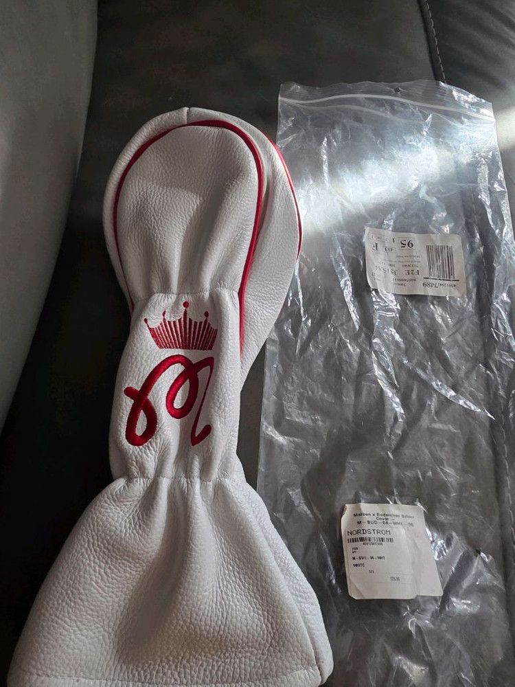 말본 버드와이와이저 드라이버커버 이미지