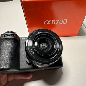 소니 A6700 미러리스 카메라 SELP1650 렌즈킷
