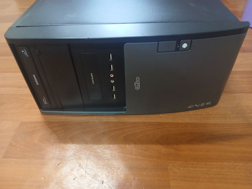 WIN11 데스크탑 삼성8G램 삼성120G SSD 사무용 고속 PC 컴퓨터 피시 본체 무선랜카드 이미지