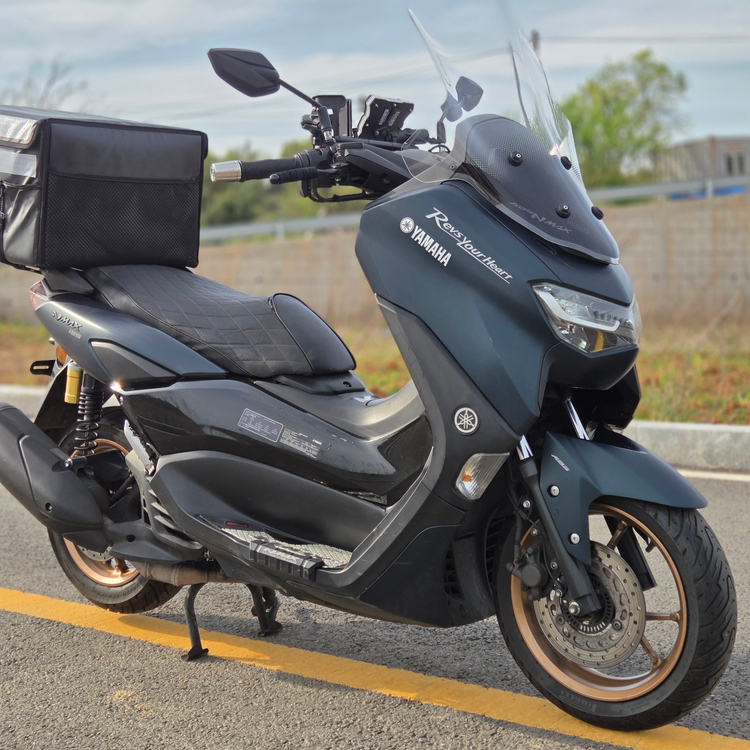 최저가 ) 23년식 NMAX155 좋은튜닝 저렴하게 판매합니다. 이미지