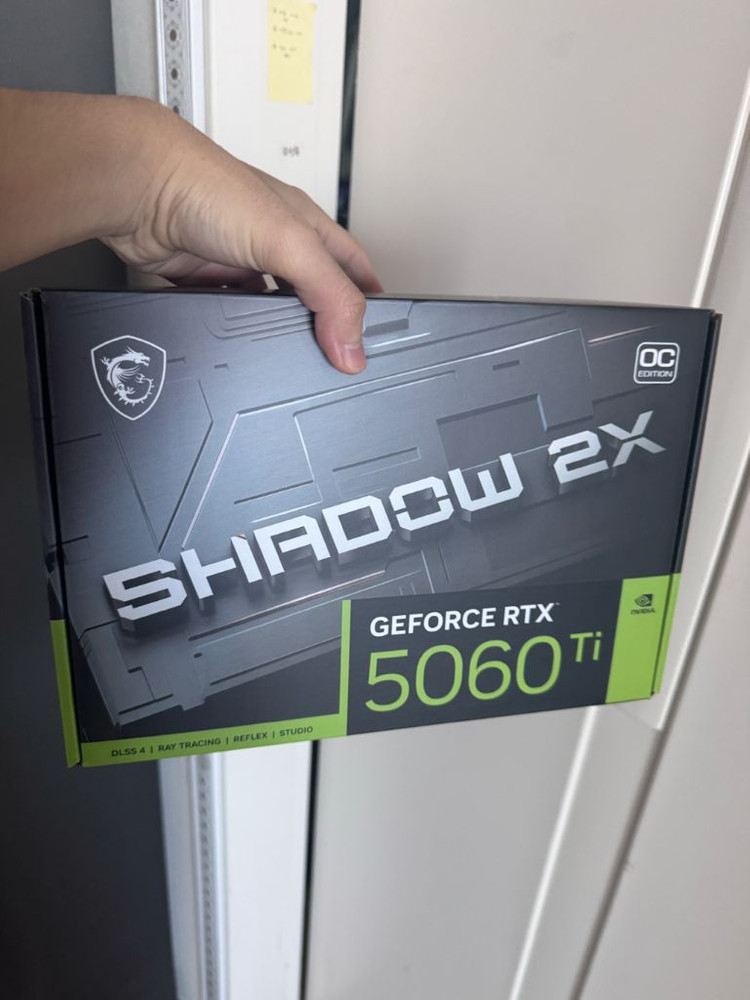 MSI 지포스 RTX 5060 Ti 쉐도우 2X OC 플러스 D7 16G 이미지