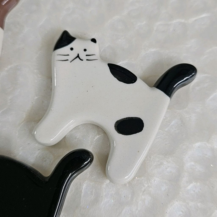 새상품)모던하우스 우리집뚱냥이 납작수저받침 세트 이미지