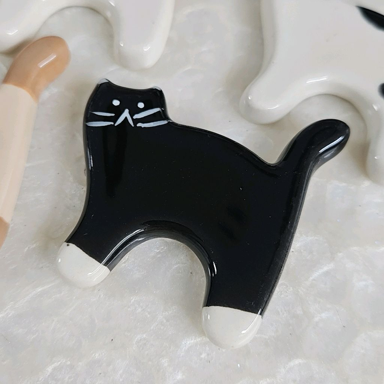 새상품)모던하우스 우리집뚱냥이 납작수저받침 세트 이미지