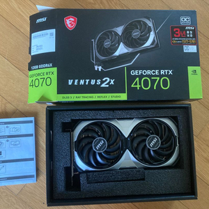 MSI Geforce RTX 4070 그래픽카드 이미지